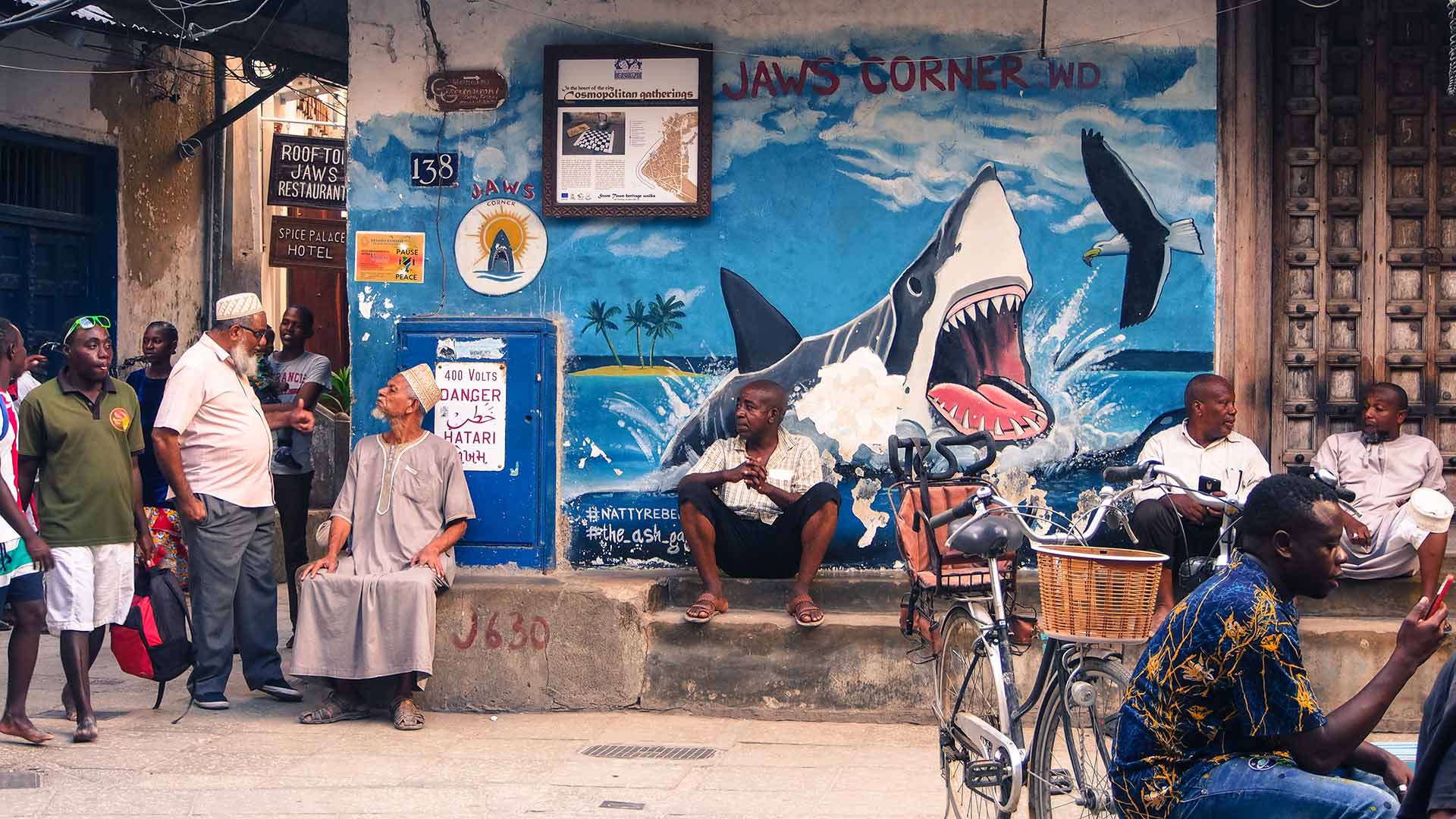 jaws corner stone town murales