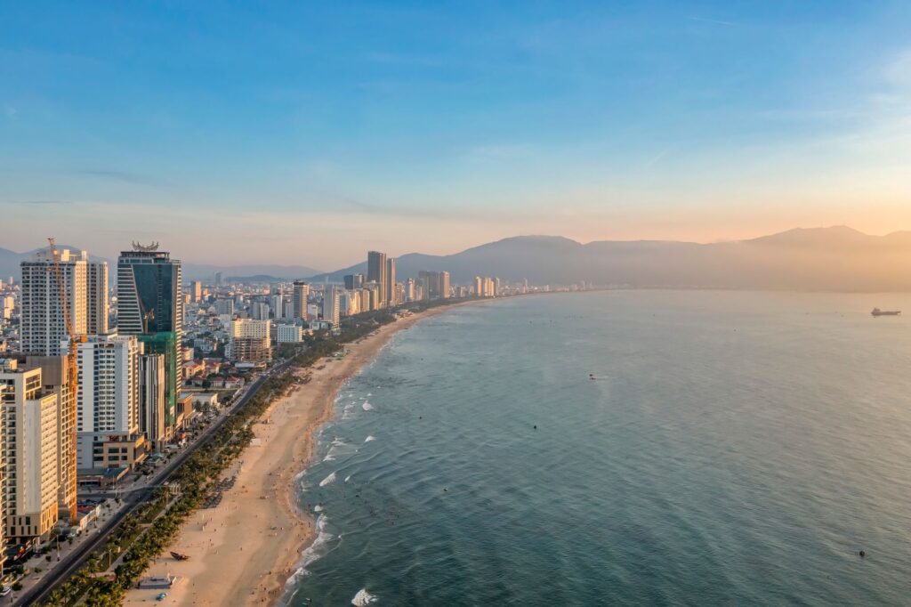 my khe beach da nang