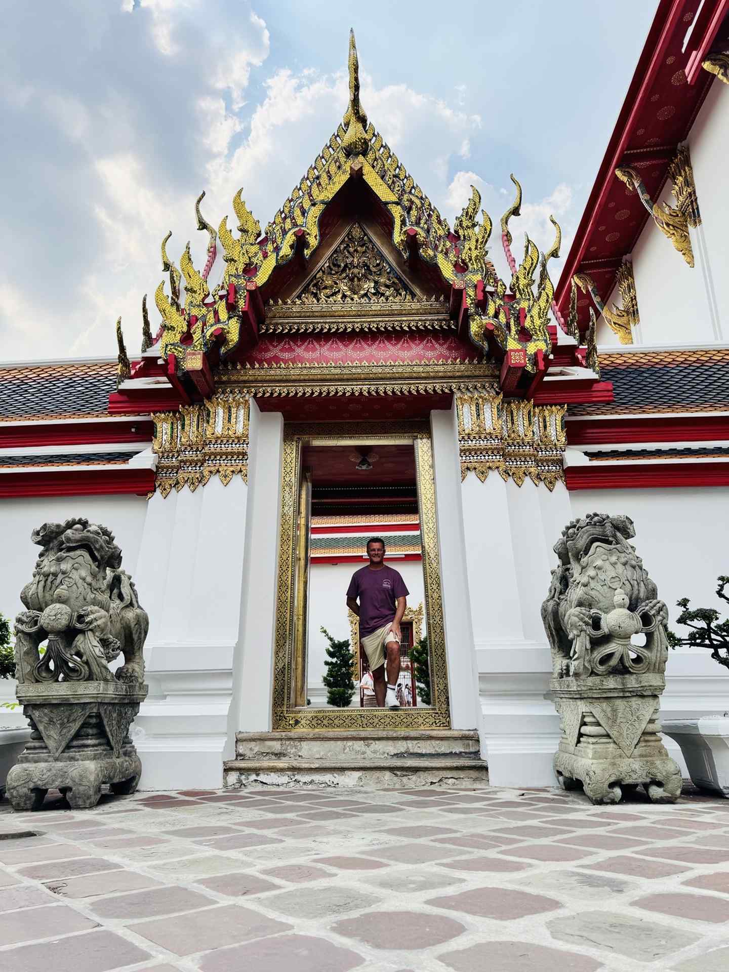 Neil at Wat Pho