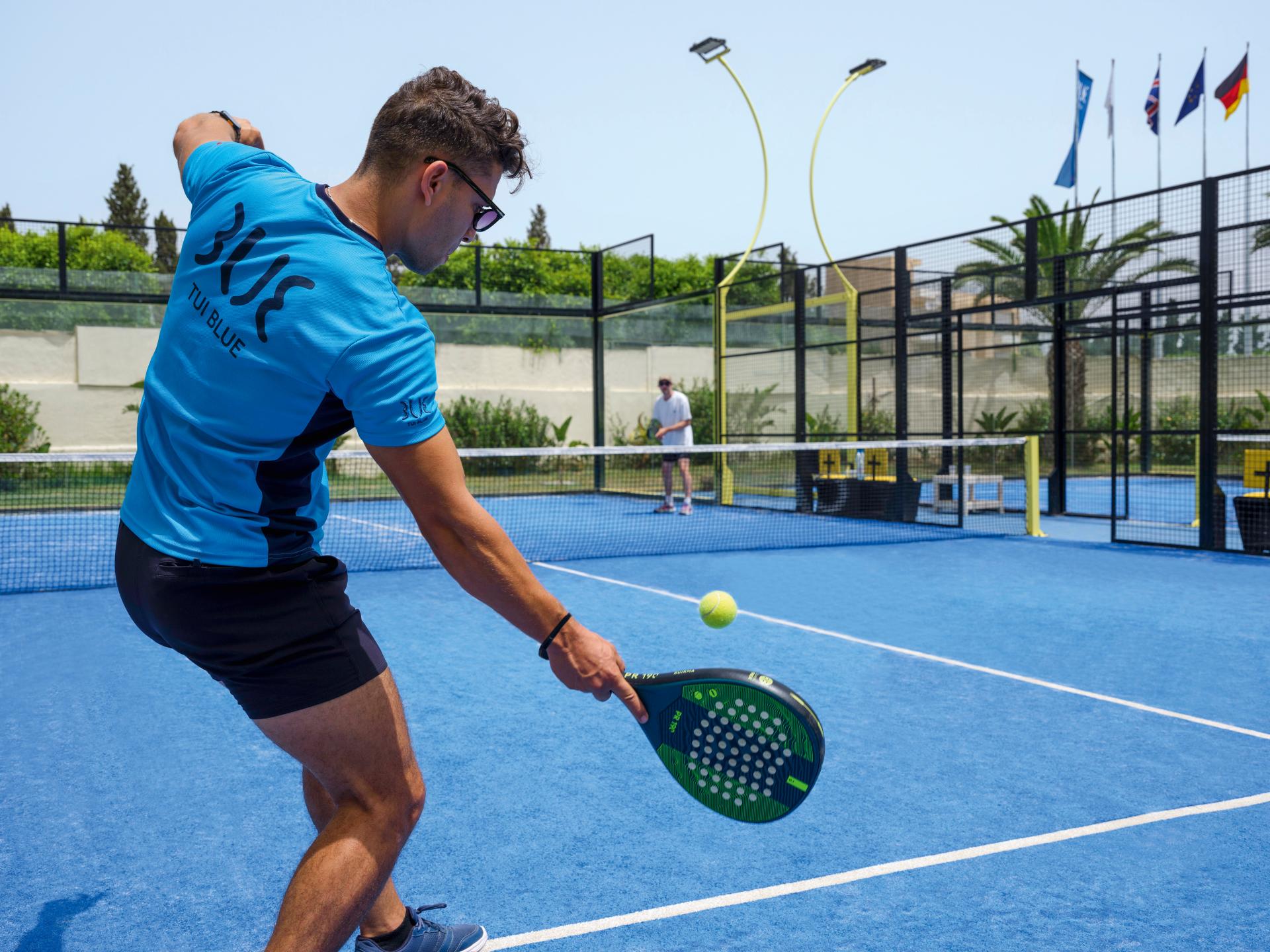 padel platz im tui blue manar