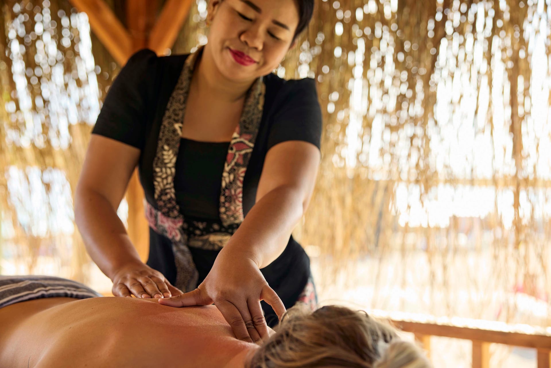 outdoor massage tui blue palm garden 