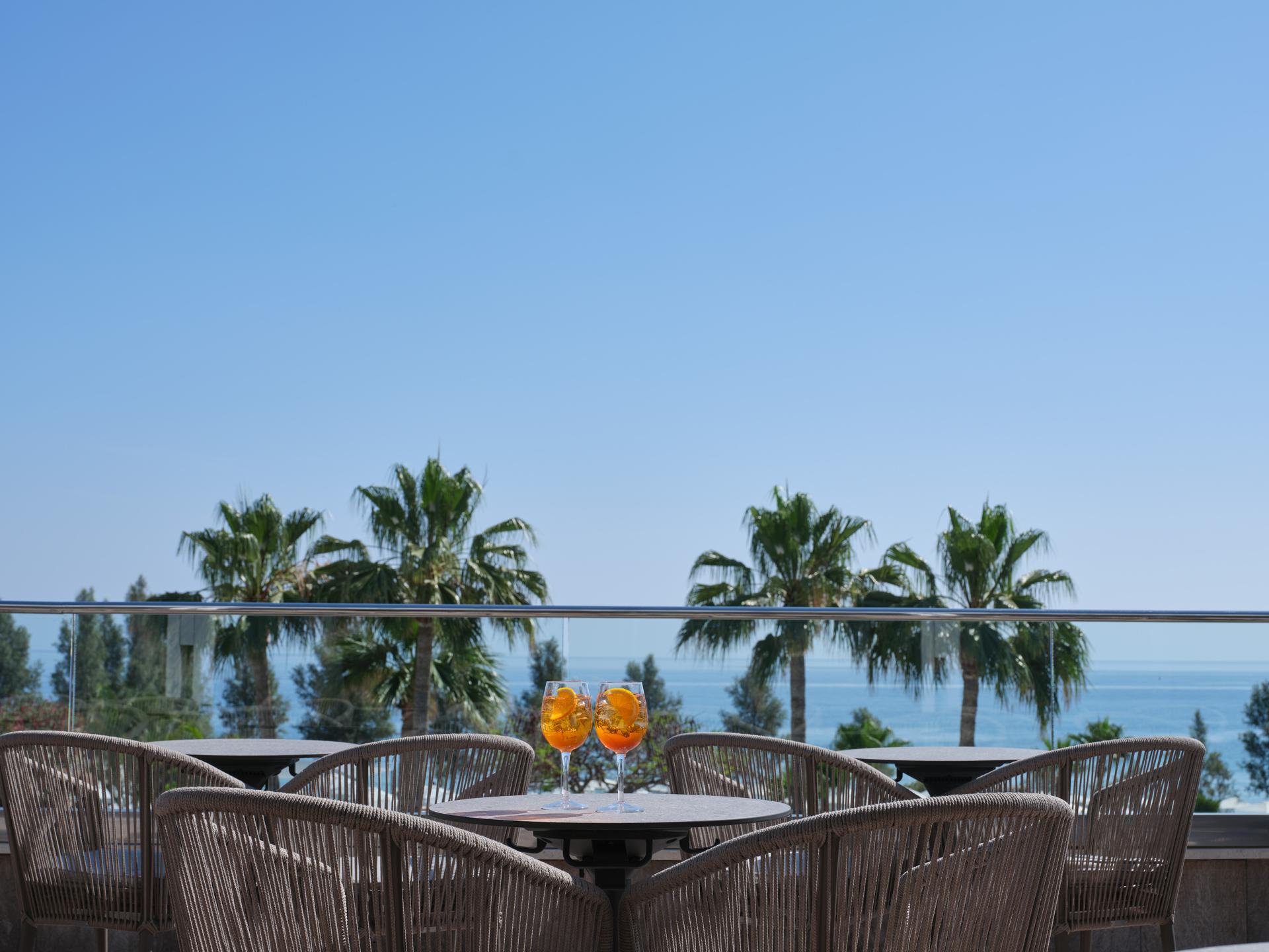 tui-blue-atlantica-sea-breeze-bar-terrace-sea-view