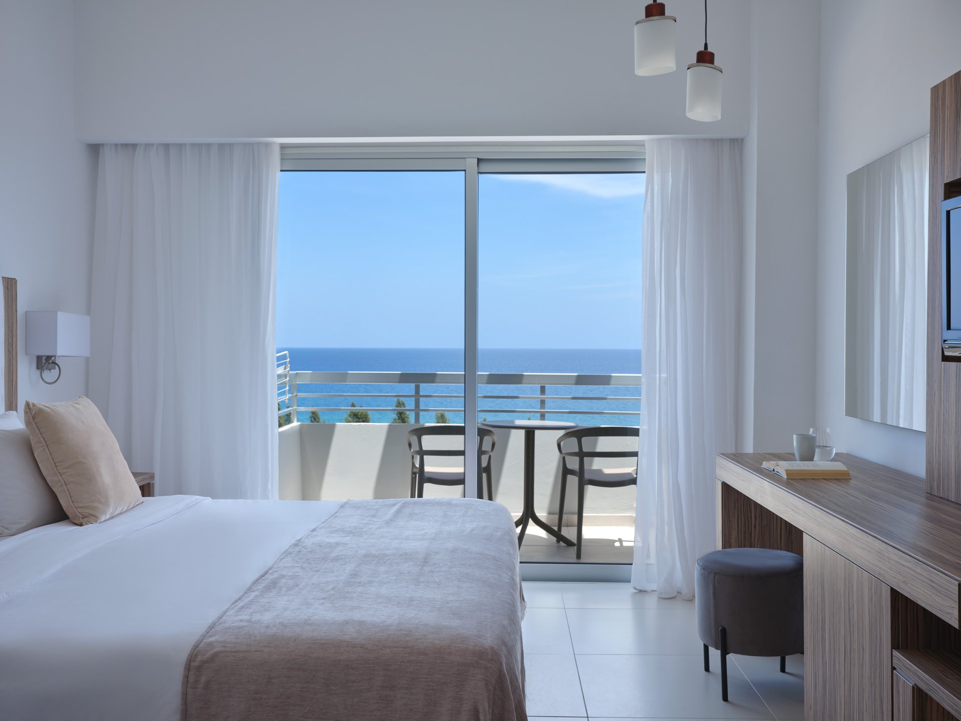 tui-blue-atlantica-sea-breeze-superior-room-sea-view
