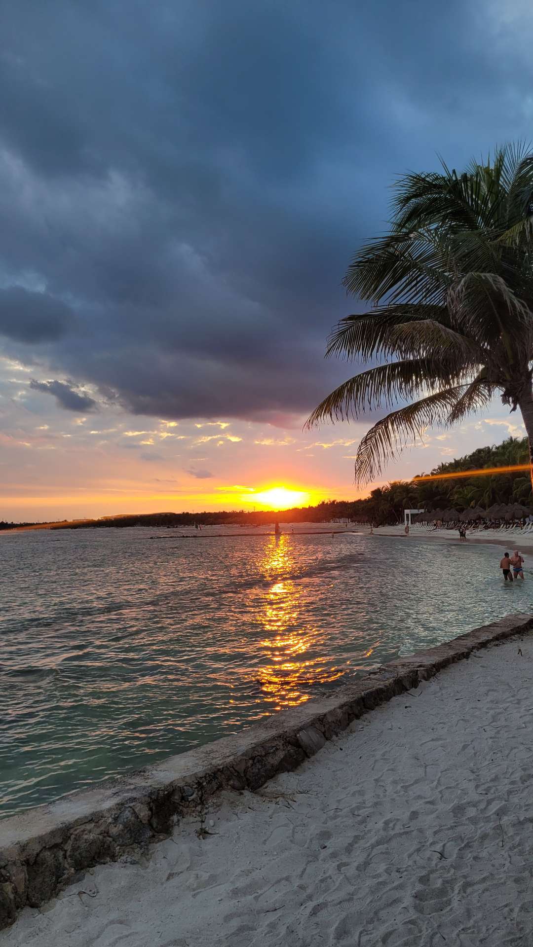 sonnenuntergang eldorado seaside suites