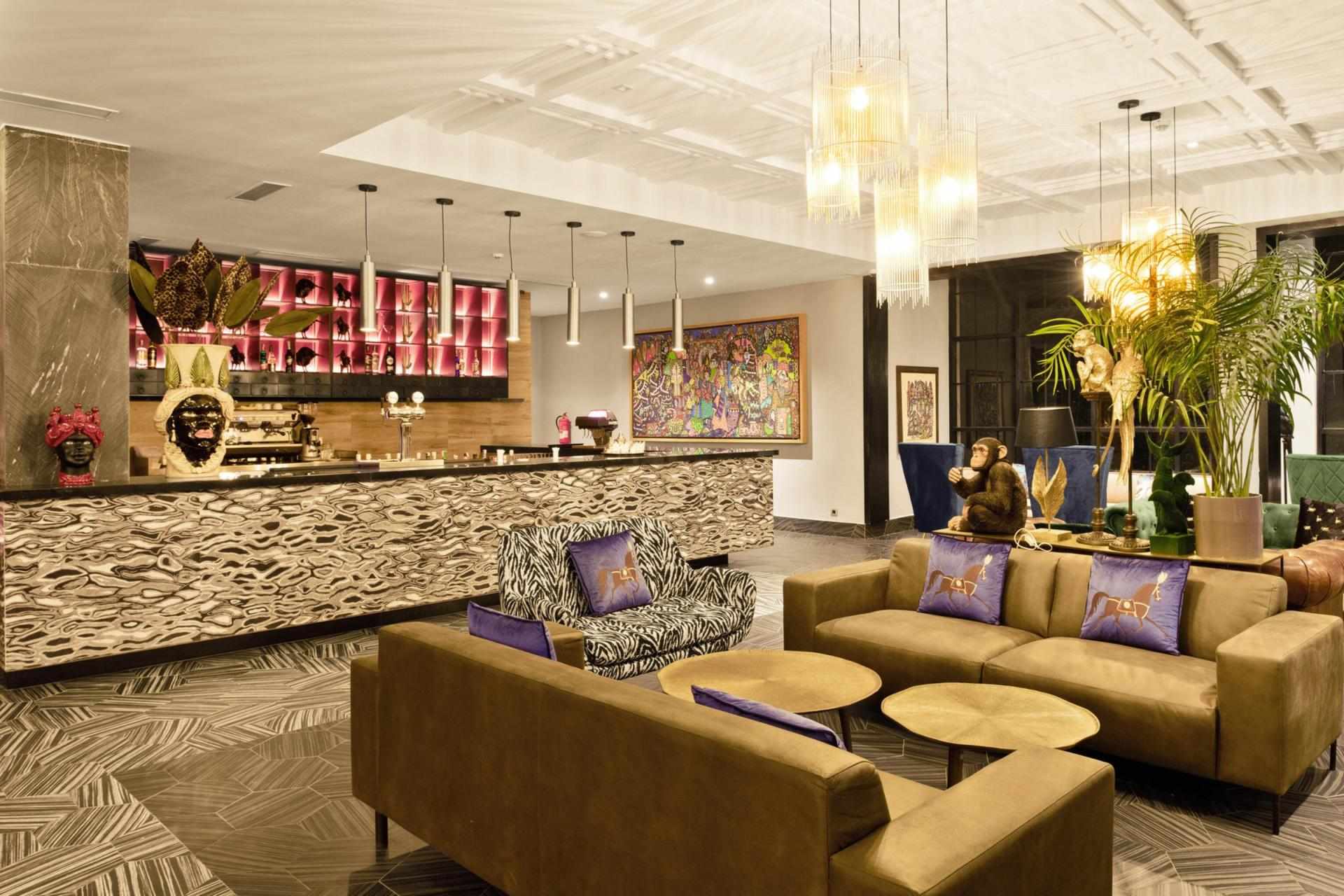 tui-blue-tikida-garden-lobby-bar