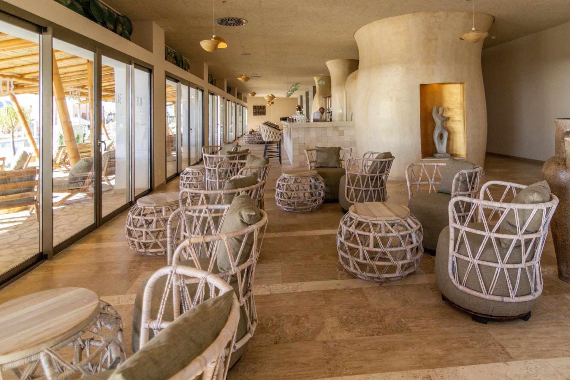 tui-blue-zahara-beach-hotel-bar